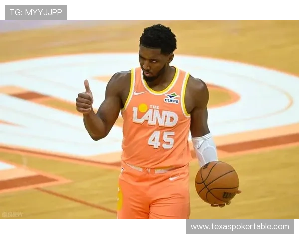 骑士106-118不敌雄鹿,字母哥伤退影响比赛